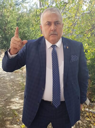  ,   Anton, 58 ,   ,   