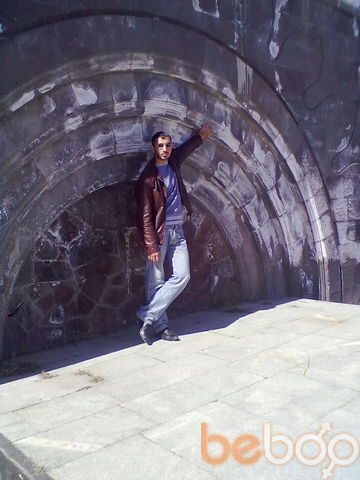  ,   Artyom, 32 ,     , c 