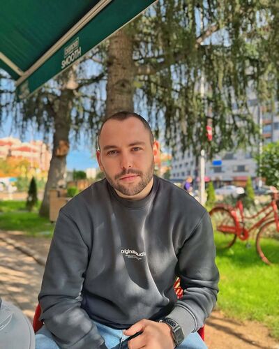  -,   , 37 ,     , c 