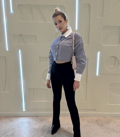  -,   Kristina, 29 ,   ,   