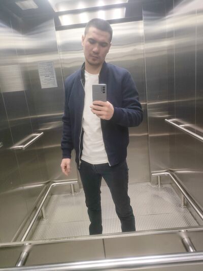  ,   Luis, 29 ,   ,   