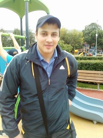  ,   Sergej, 35 ,   