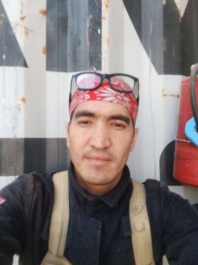  ,   Maksat, 32 ,   ,   