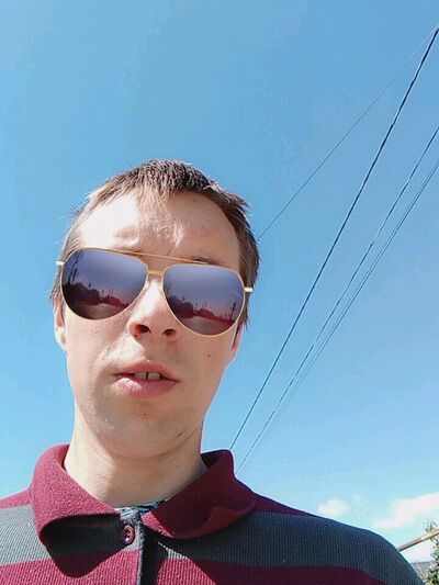  ,   Eduard, 24 ,   ,   