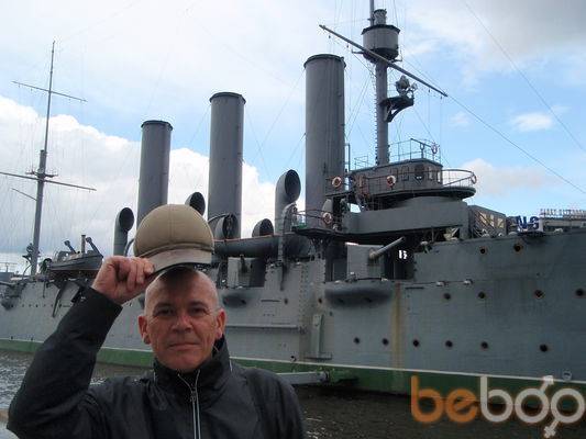  ,   Viktor, 64 ,  