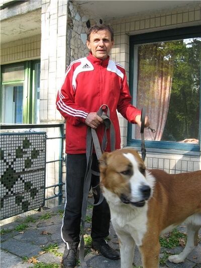  ,   Vitalii, 60 ,   ,   , c 