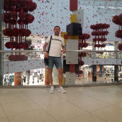  ,   Sergey, 47 ,   