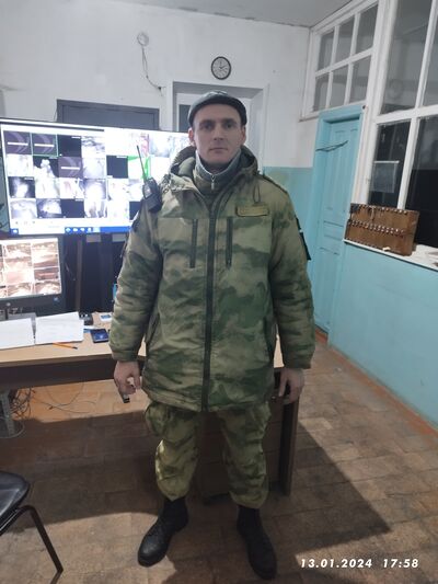  ,   Nikolay, 38 ,   ,   , c , 