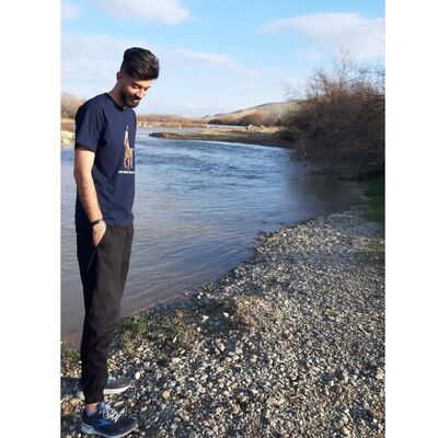  Homberg,   Reza, 27 ,   ,   , c 