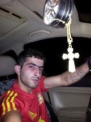 ,   Yanek, 34 ,   