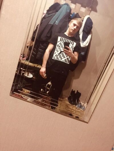  ,   Nikita, 25 ,   ,   