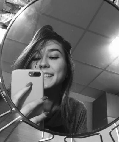  ,   Julie, 25 ,   ,   