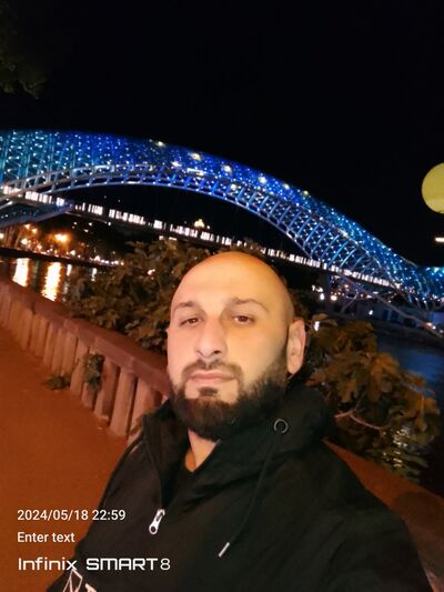  ,   Nizi, 38 ,   ,   