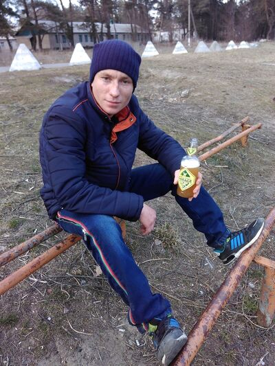  ,   Slavik, 35 ,   