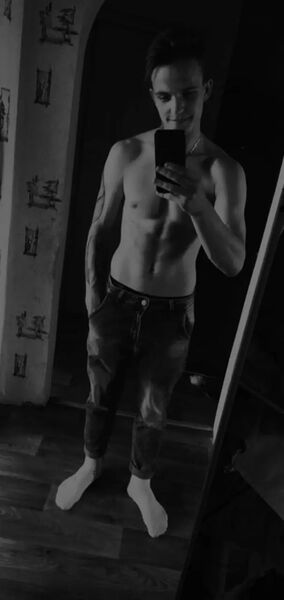  ,   Slava, 21 ,   ,   