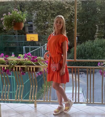  ,   Svetlana, 42 ,  