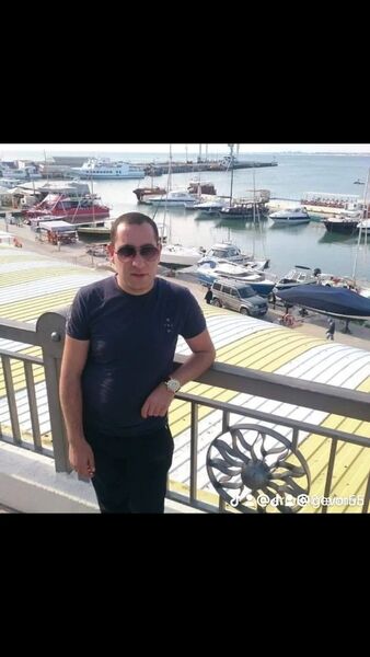  ,   Gevor, 38 ,   ,   