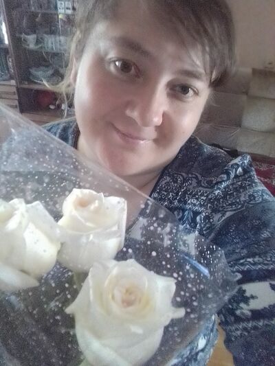 Знакомства Новосибирск, фото девушки Надежда, 33 года, познакомится для флирта, любви и романтики