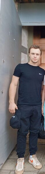   ,   Denis, 25 ,   ,   