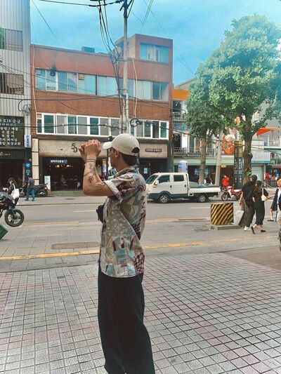  Praha,   Gio, 23 ,   ,   