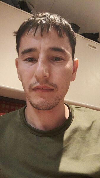  ,   Bek, 33 ,   ,   , c , 