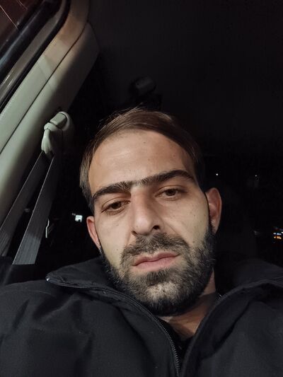  ,   Ashot, 32 ,   ,   
