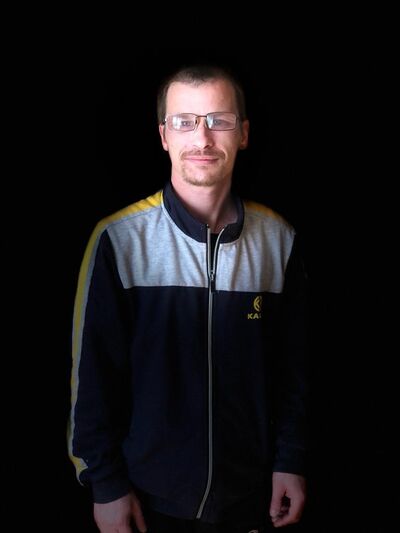  ,   Nikolay, 39 ,   c 