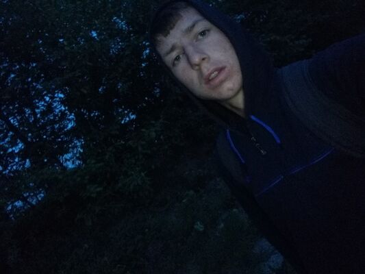  ,   Nicolae, 25 ,   