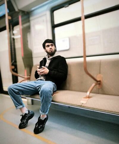  ,   Sadam, 25 ,   ,   