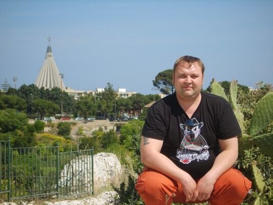  ,   DREDMAN, 44 ,   