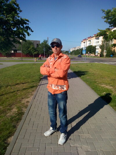  ,   Leonid, 38 ,   