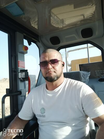  ,   Xuseyn, 41 ,   ,   