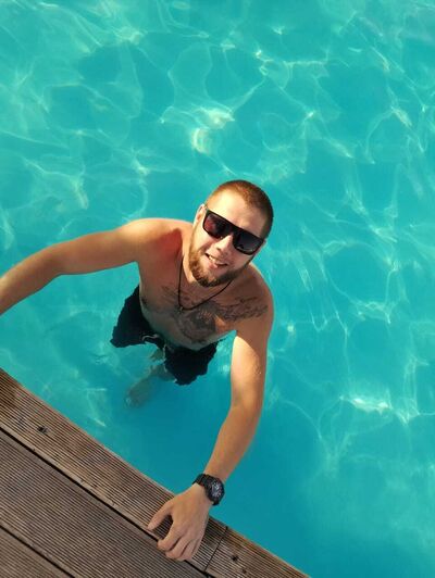  ,   Kolya, 33 ,   ,   
