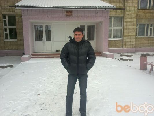  ,   Sharif, 38 ,   