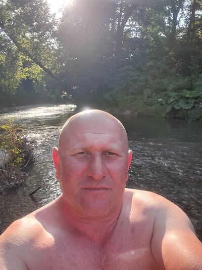  ,   Georgy, 45 ,   ,   
