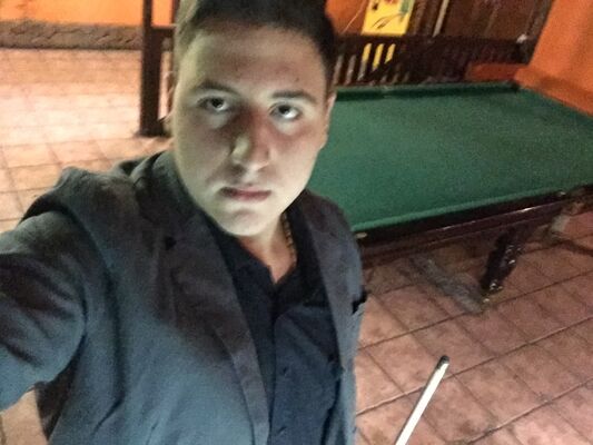  ,   Ero, 32 ,   