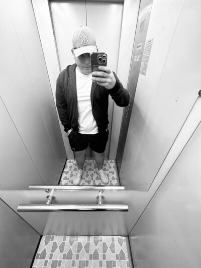 ,   Denis, 26 ,   ,   , c 