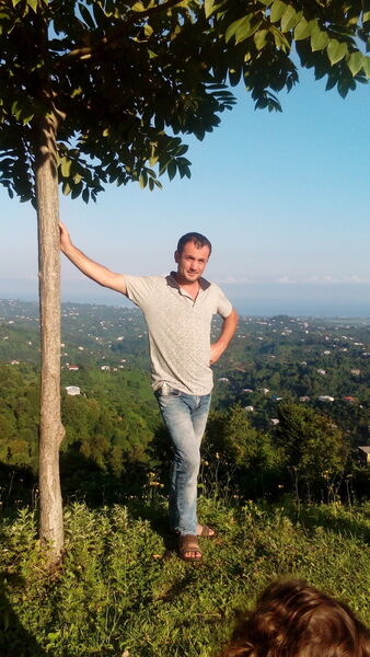  ,   Stepane, 41 ,   