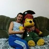  -,   Viktor, 65 ,   