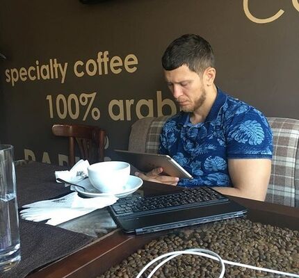  ,   Arman, 24 ,   