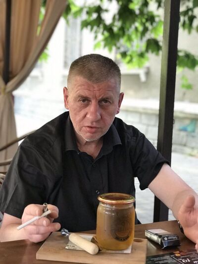  ,   Tollik, 53 ,   ,   