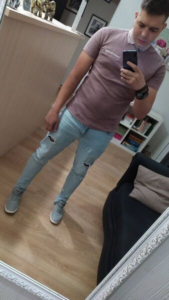  ,   Mr Sreda, 32 ,   ,   , c 
