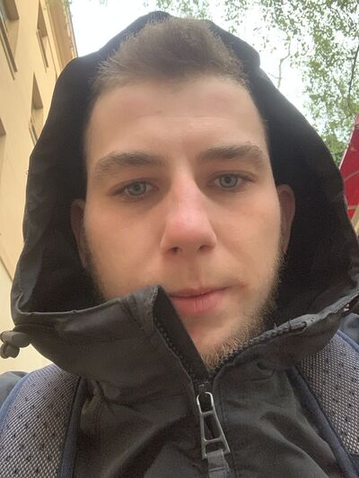  Praha,   Sania, 25 ,   ,   