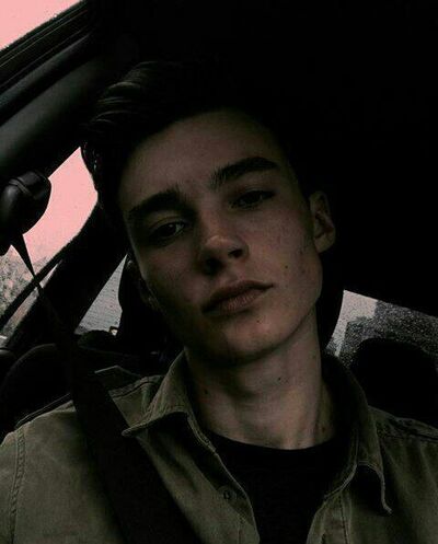  ,   Andrew, 29 ,   ,   