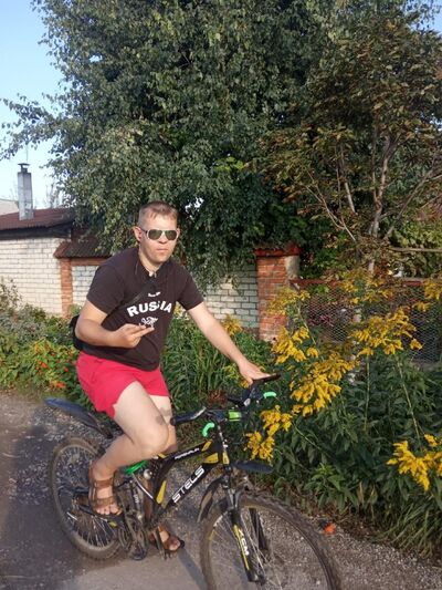  ,   Denis, 35 ,   ,   , c 