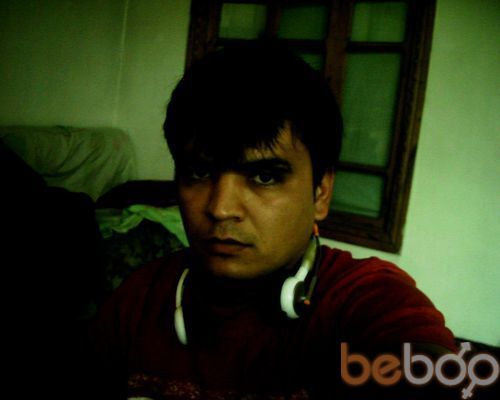  1661385  Umid, 37 ,    