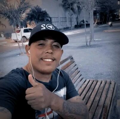  --,   Gerardo, 27 ,   ,   