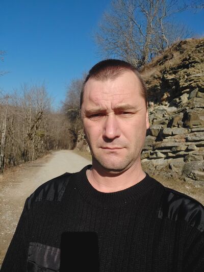  ,   Ruslan, 42 ,     , c 