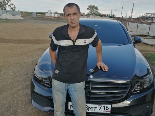  ,   Andrey, 37 ,     , c 
