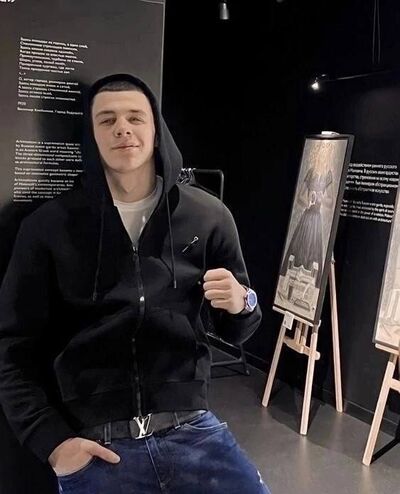  ,   Avazbek, 25 ,   ,   